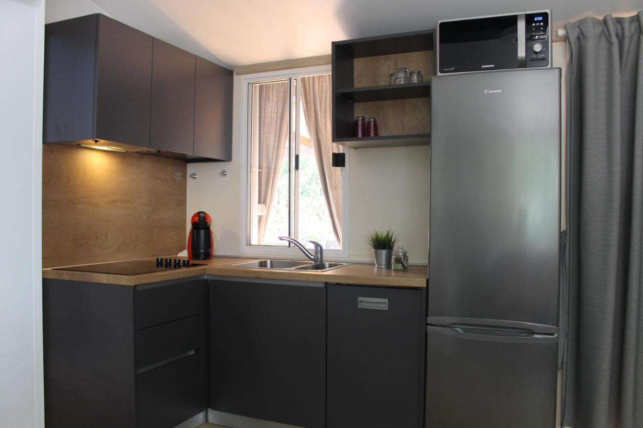 Mobile Home Cicibela Biograd Na Moru Eksteriør bilde